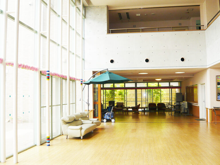 社会福祉法人 こころの家族|故郷の家・神戸