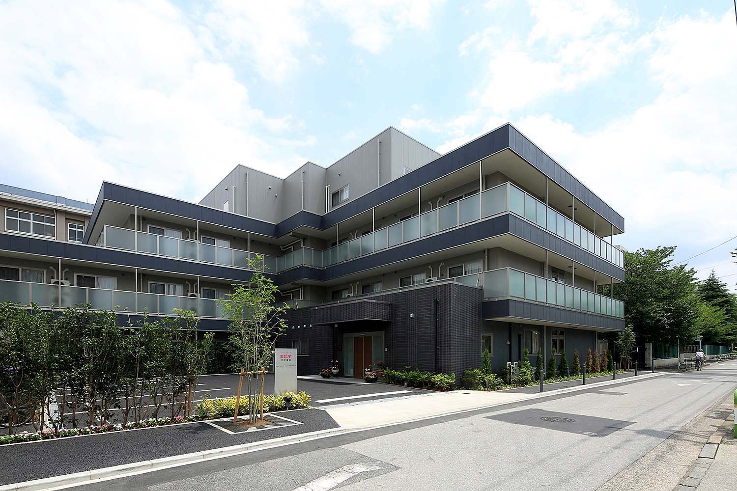 株式会社ベネッセスタイルケア|メディカルホームまどか町田（非常勤：介護福祉士）