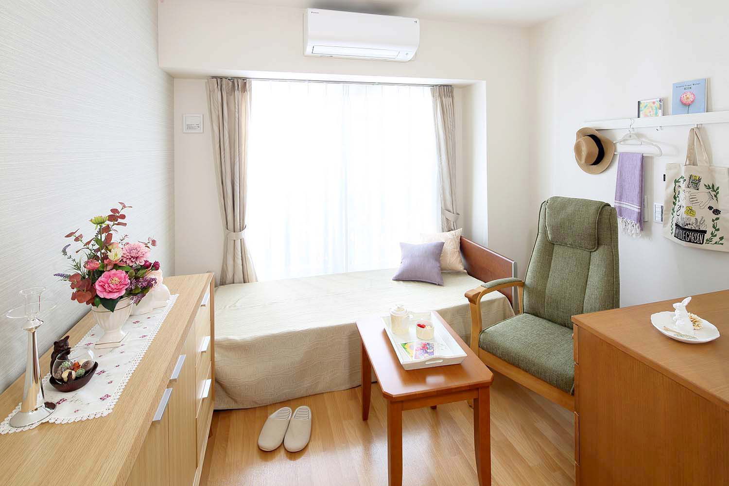 株式会社ベネッセスタイルケア|メディカルホームまどか町田【介護福祉士】