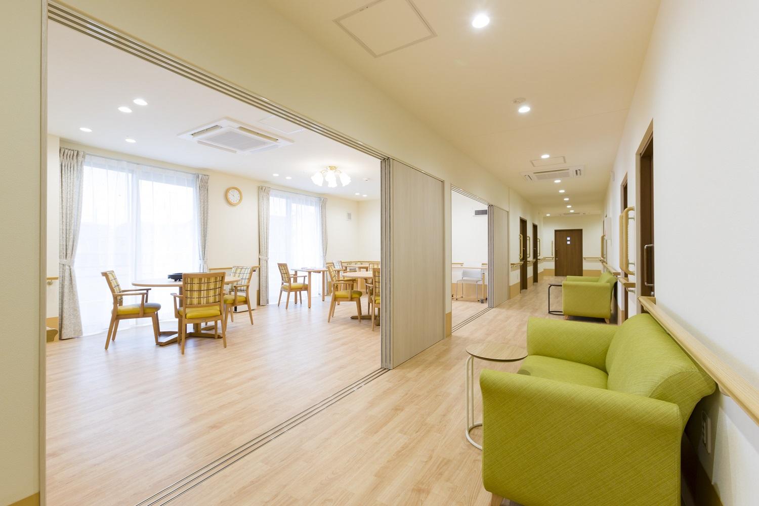 株式会社ケア21|たのしい家 中山寺（グループホーム）