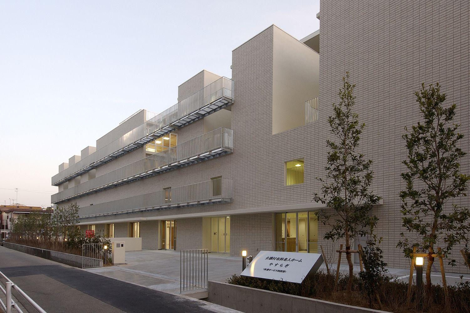 社会医療法人甲友会|介護付有料老人ホームやすらぎ