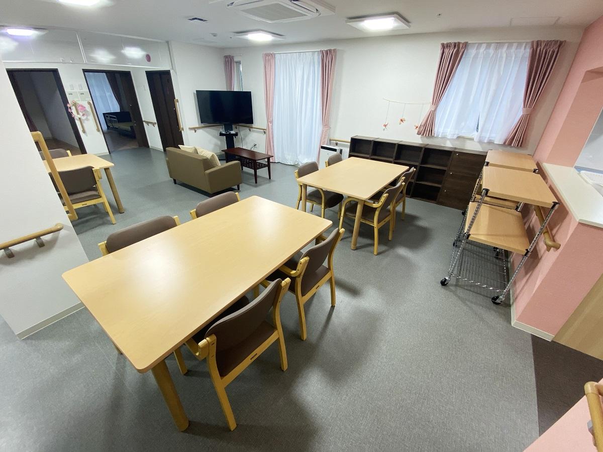 ヒューマンライフケア株式会社|【ヒューマンライフケア中村橋グループホーム】施設長×正社員/gh031j01e01