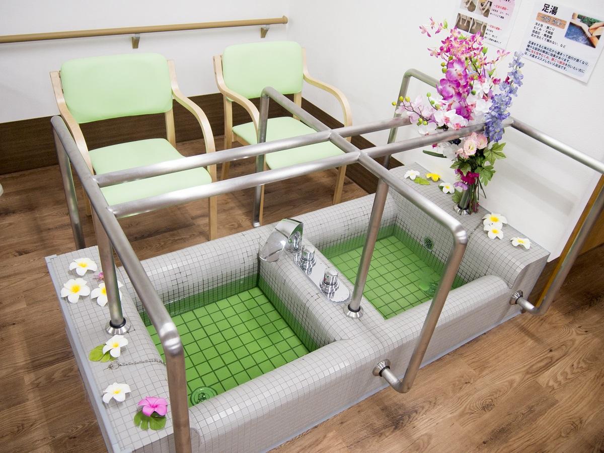 ヒューマンライフケア株式会社|【ヒューマンライフケア高幡不動の湯】介護職員×パート/ds021j09e03