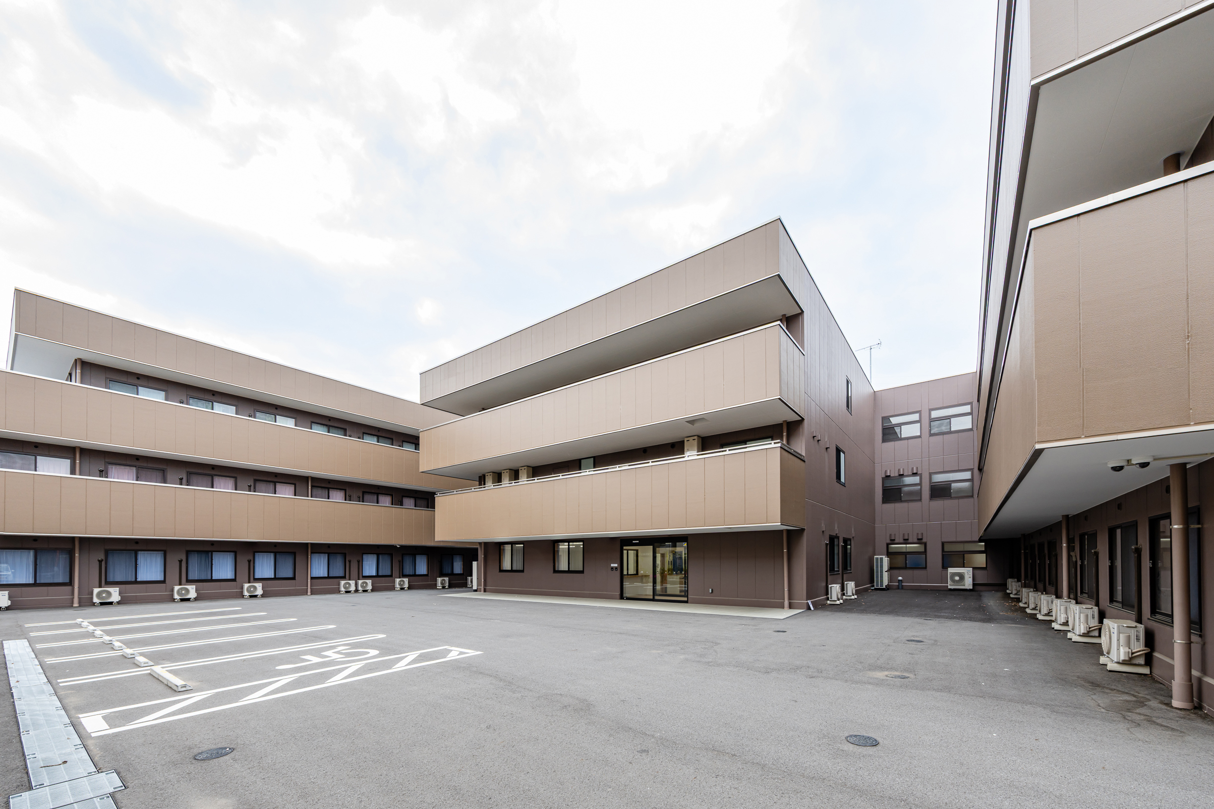 株式会社ビオネスト|福祉用具　笑楽　東京