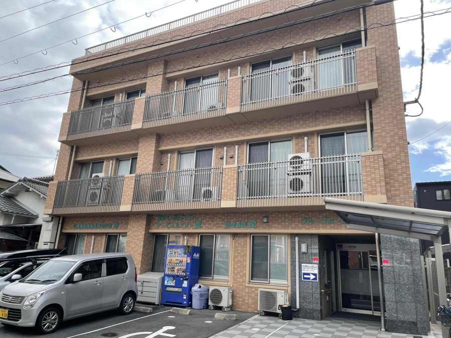 有限会社慈恵コーポレイション|グループホーム　憩