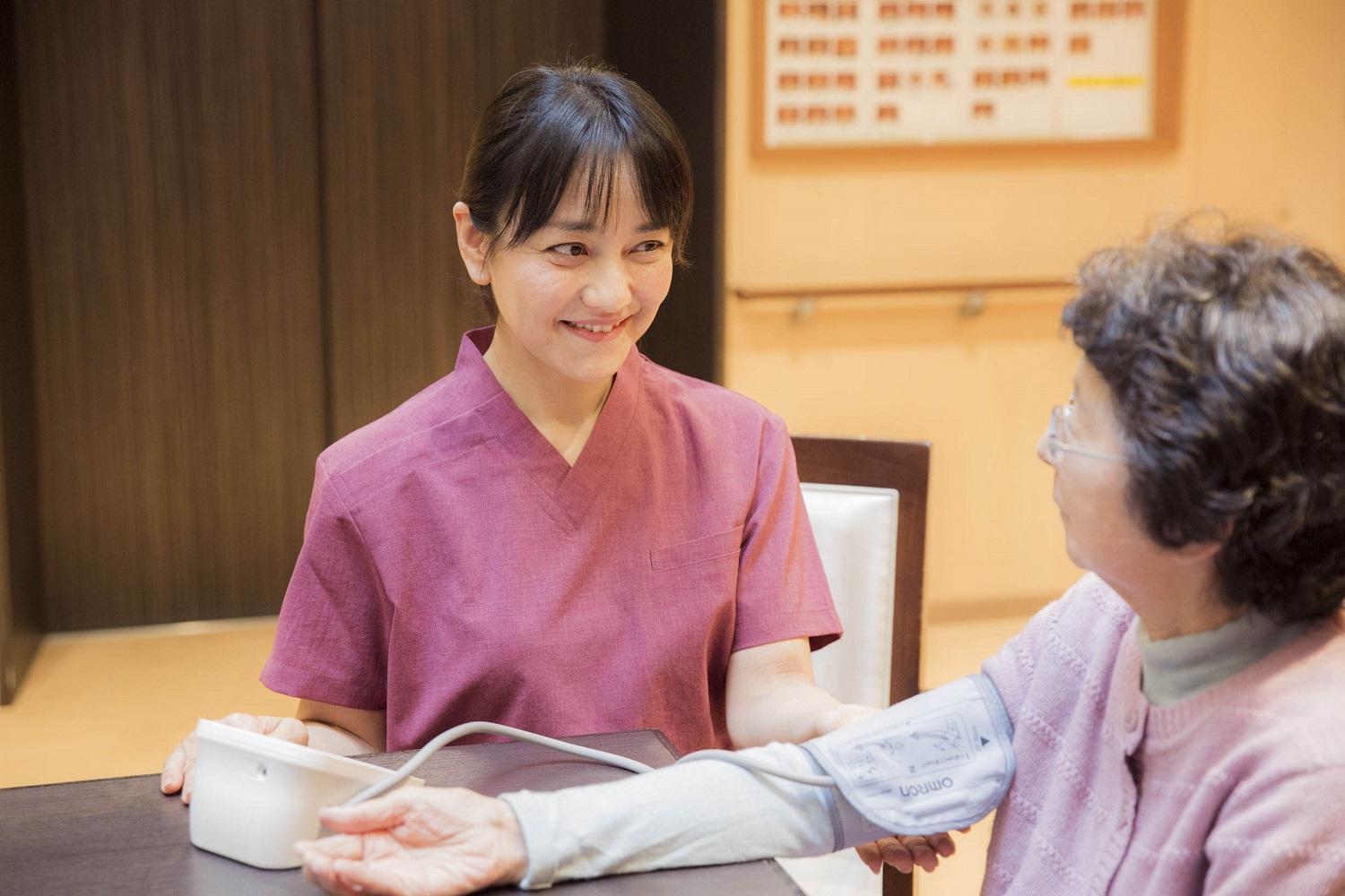 ＳＯＭＰＯケア株式会社|ＳＯＭＰＯケア　あいおい　訪問介護　介護職員/3142ca1