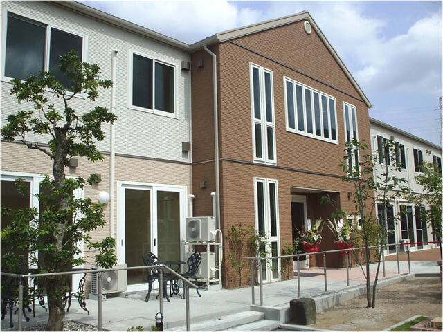 YKB’sグループ／介護付き有料老人ホーム　湯楽苑