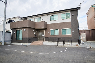 株式会社セリス／住宅型有料老人ホームプルメリア