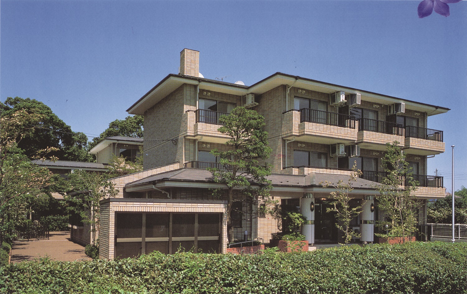 綜合ヘルス・ケア株式会社／介護付有料老人ホーム　小金井パーク・ヴィラ