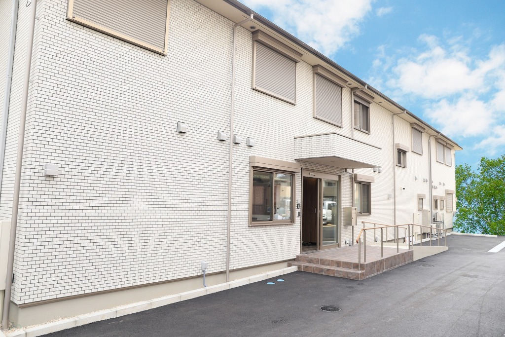 株式会社寿々／チャレンジドホーム寿々港