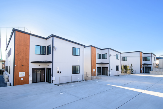 株式会社AMATUHI／AMANEKU千葉加曽利町A棟（日中型）