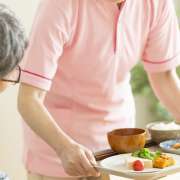 食生活アドバイザーとはどんな資格？試験内容や日程、介護職が取得するメリットなどを解説！