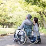 介護におけるQOLとは？高齢者の生活の質向上を目指す方法を解説